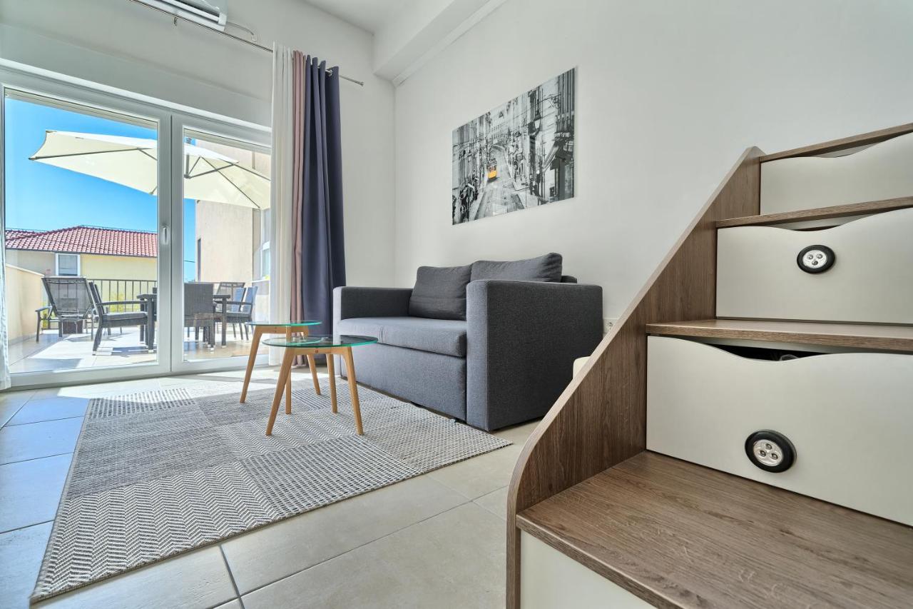 Terrace Apartment Danny Kastela Bagian luar foto